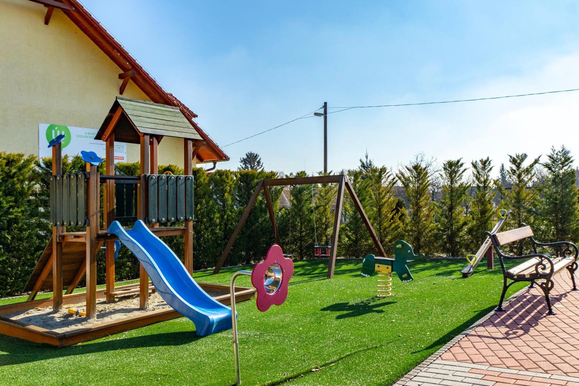 Bock Hotel Ermitage Villány Екстериор снимка